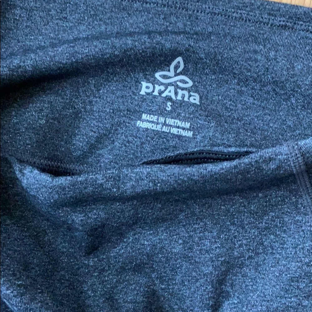 Grey capris - Picture 3 of 3